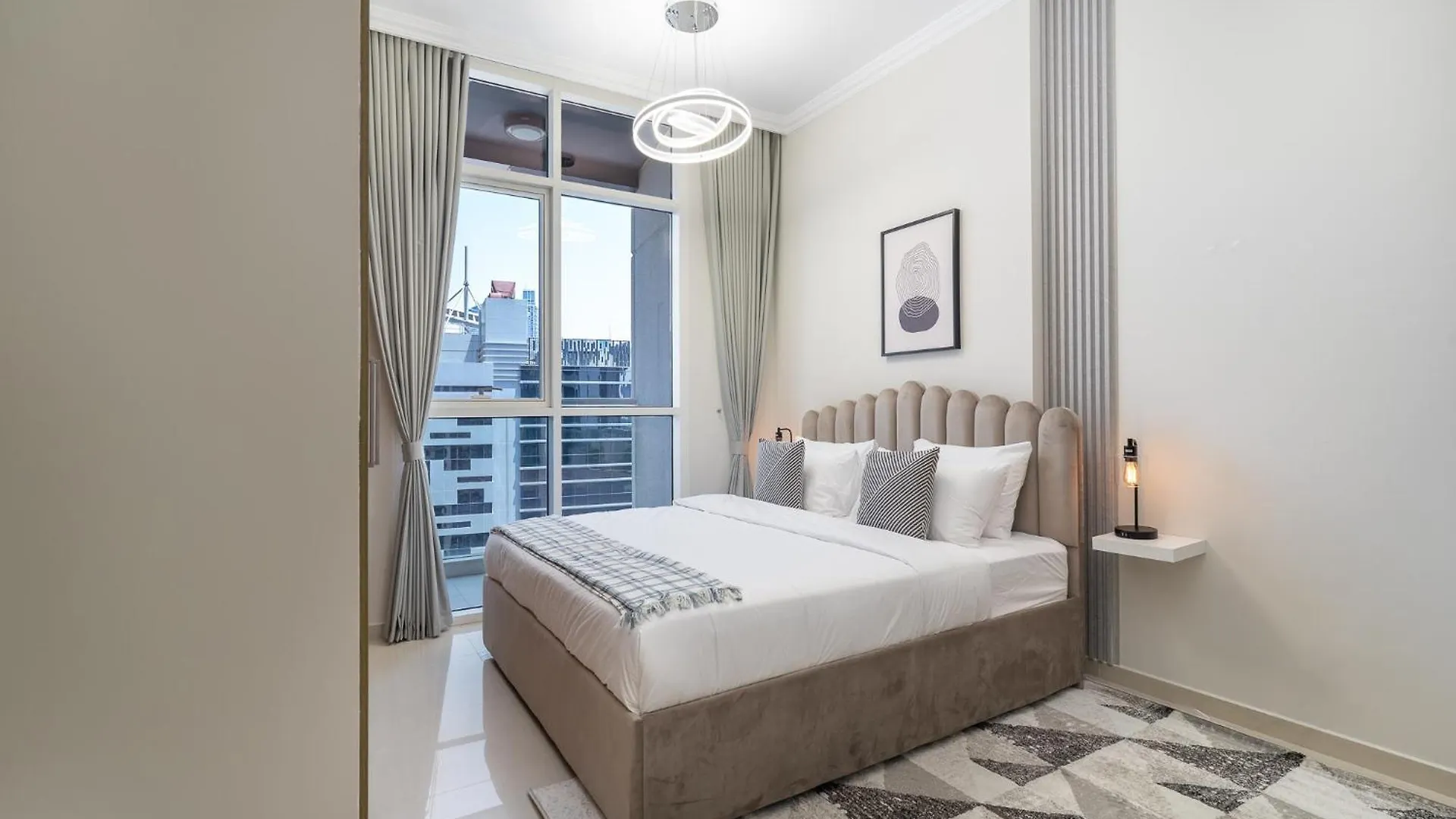 Heaven Crest Vacation Homes Downtown - 3 Bedroom Suites 2 Minute Walk To Dubai Mall And Burj Khalifa Διαμέρισμα